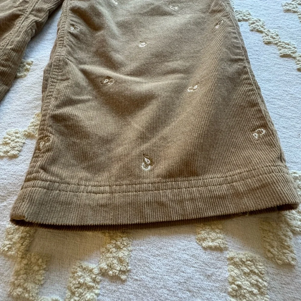 Vans x Panda collab wide leg corduroy pant. Camel. Size 30. Great condition. - Picture 8 of 12